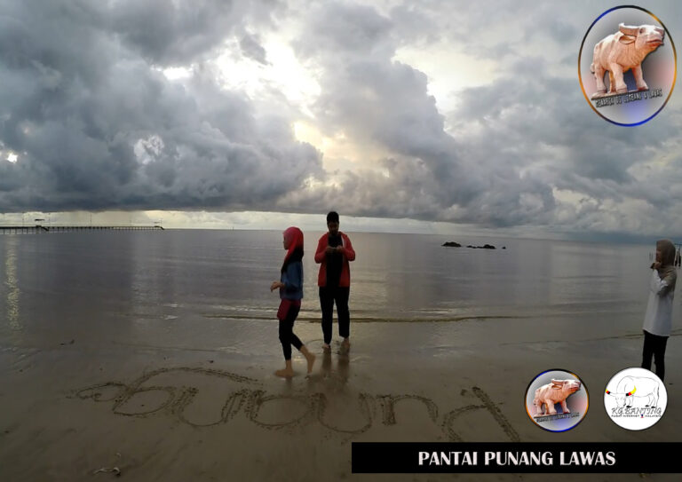 PANTAI PUNANG LAWAS